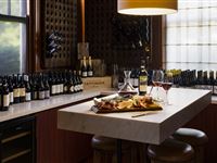 Peppers Mineral Springs - The Argus Restaurant - Wine Room
